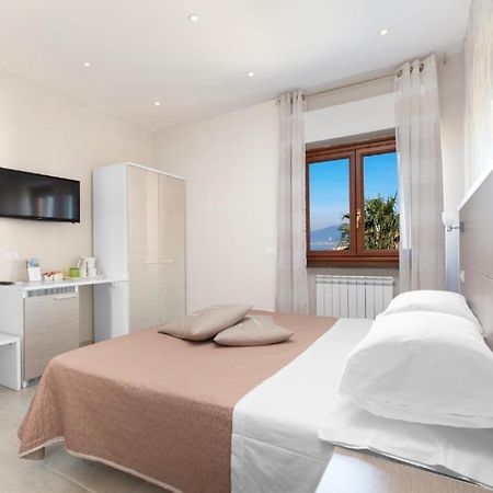 Sun And Sea Vacation Hotel Sorrento Ngoại thất bức ảnh