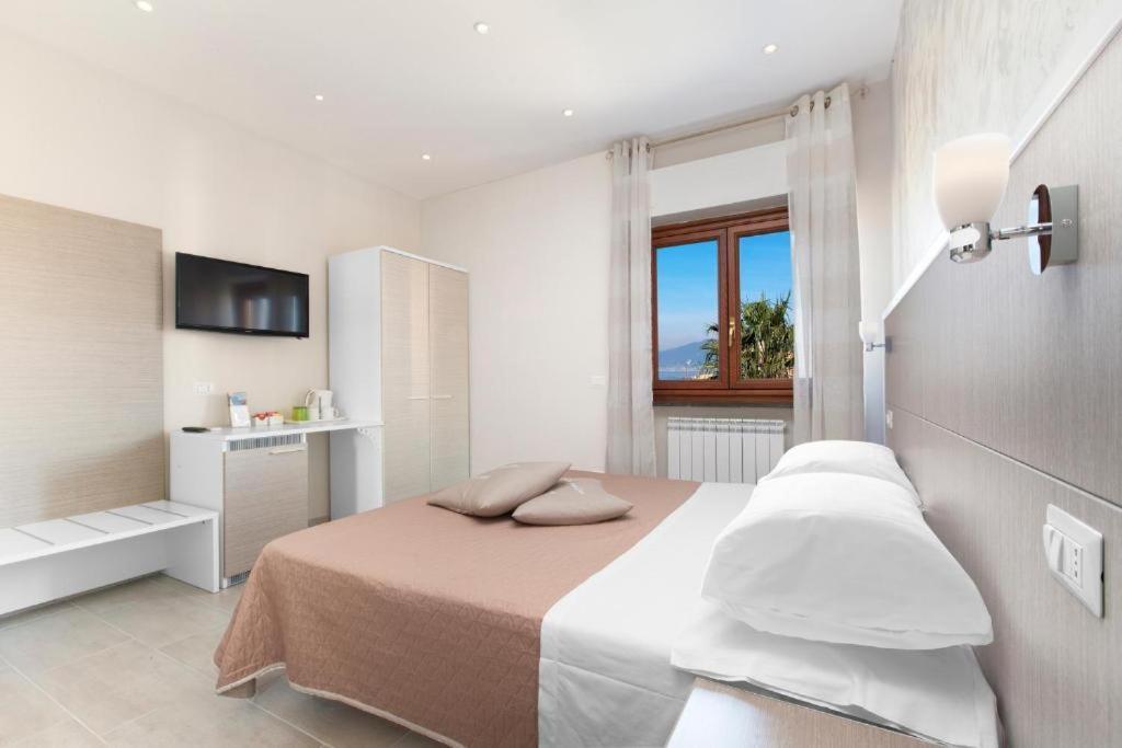 Sun And Sea Vacation Hotel Sorrento Ngoại thất bức ảnh